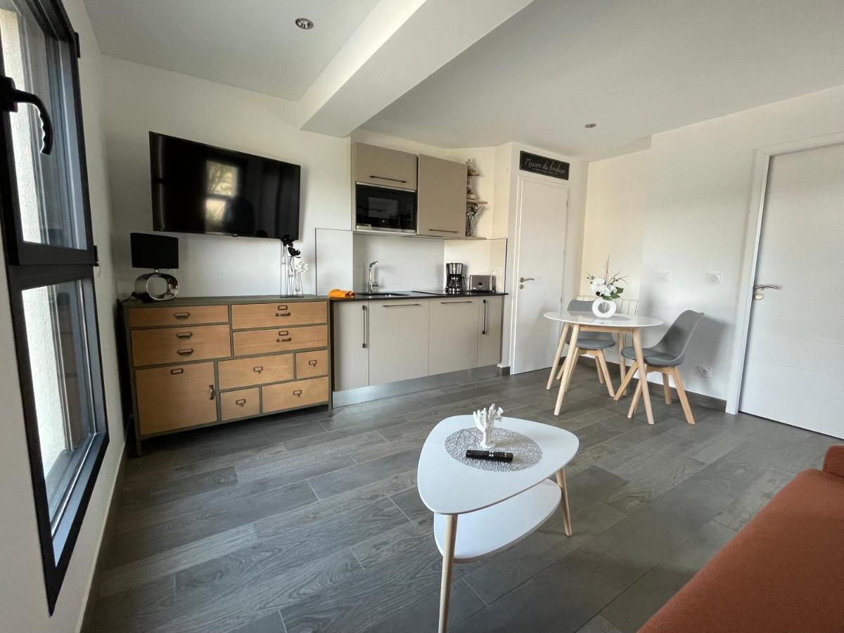 Au Charme Des Marees Appartement Lion-sur-Mer Buitenkant foto